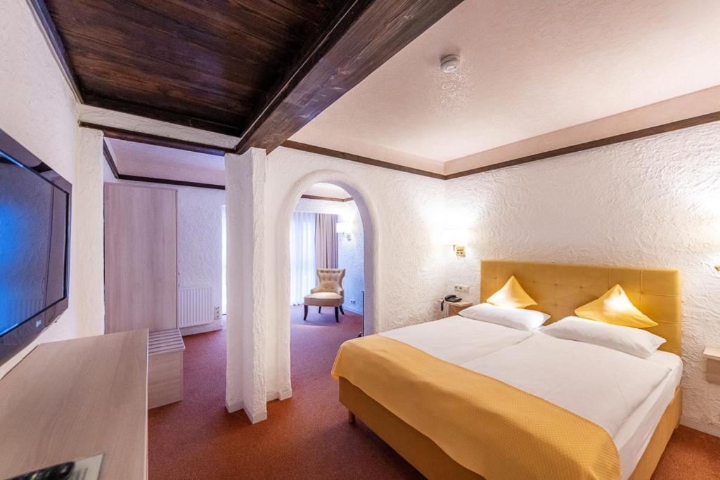 Contel Hotel Кобленц Экстерьер фото